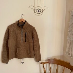 Sherpa quarter zip crewneck